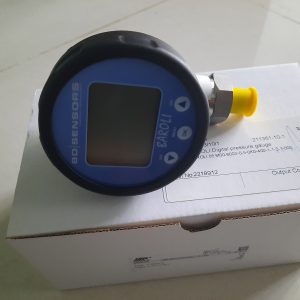 Đồng hồ đo áp suất có hiển thị điện tử Balori 05 hỉnh ảnh thực tế