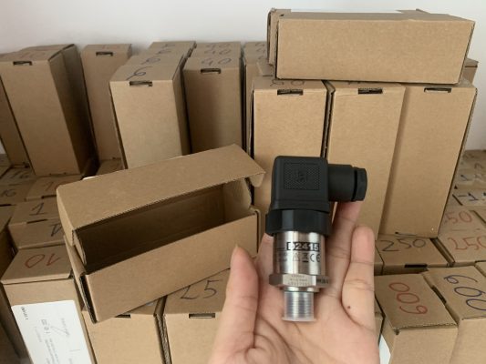 Đo mực nước bằng cảm biến áp suất